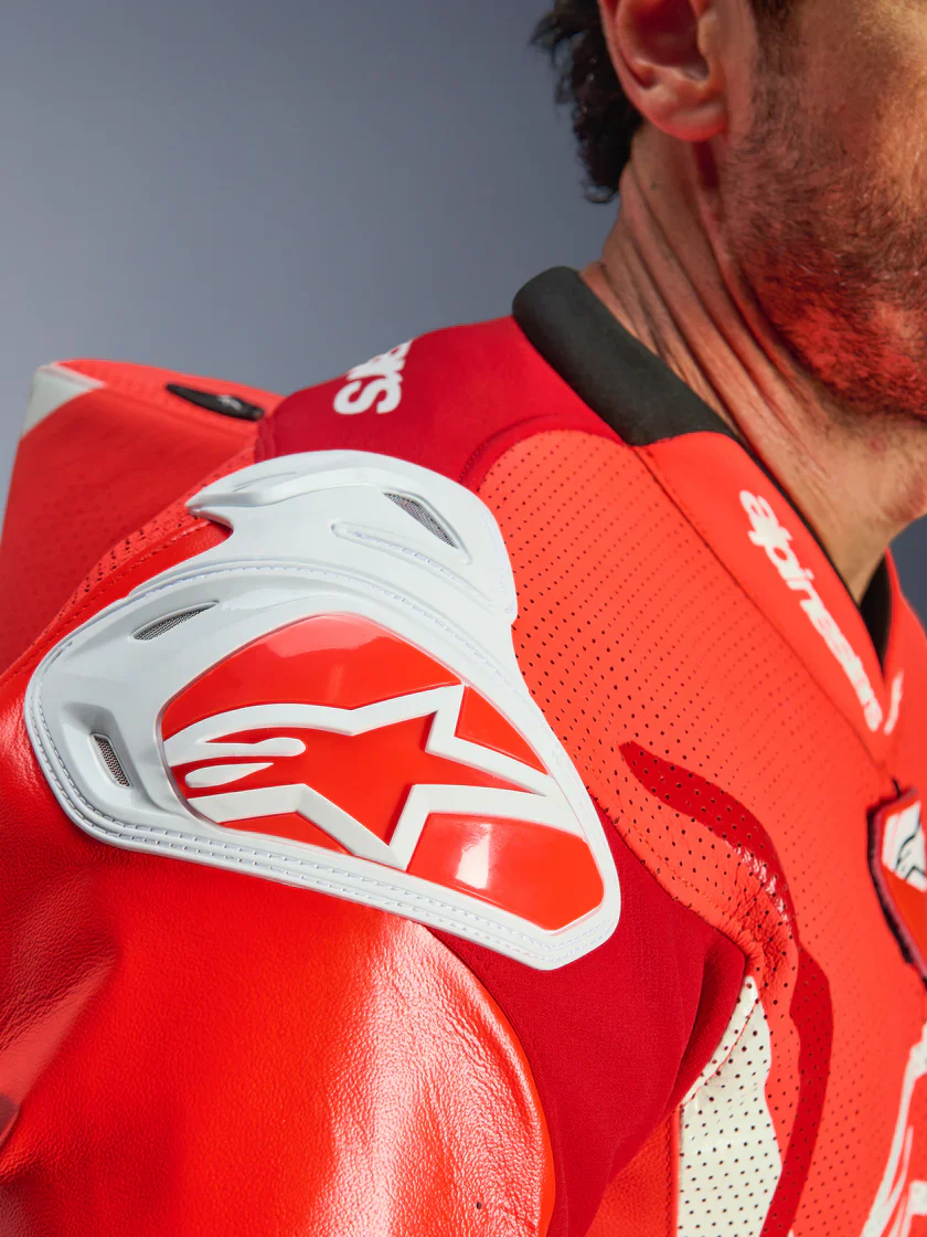 Alpinestars GP Tech v5 1-Piece Leather Suit - Image 8