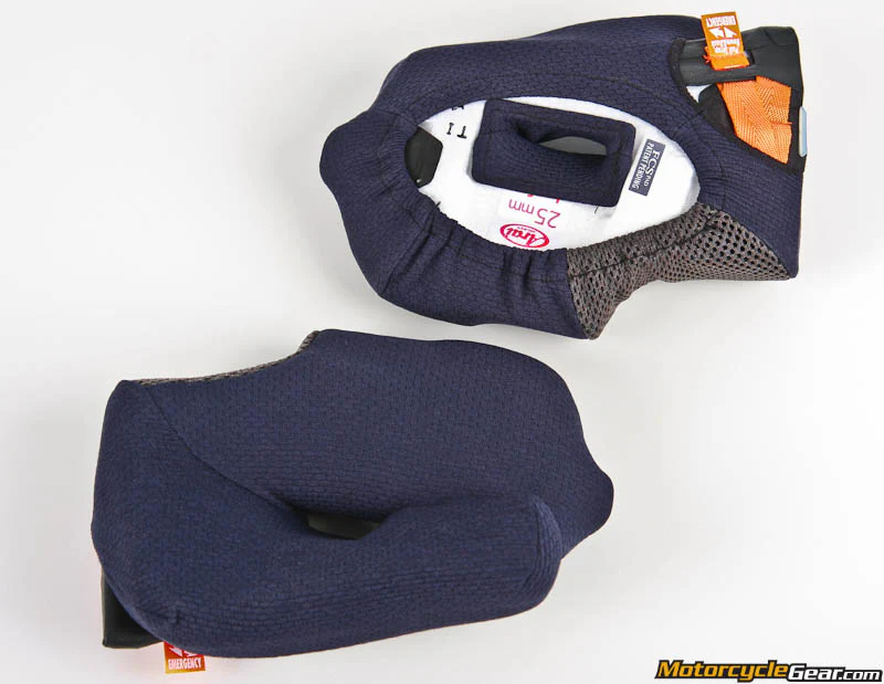 Arai Corsair-X/Quantum-X/Signet-X EP Cheek Pad Set - Image 3