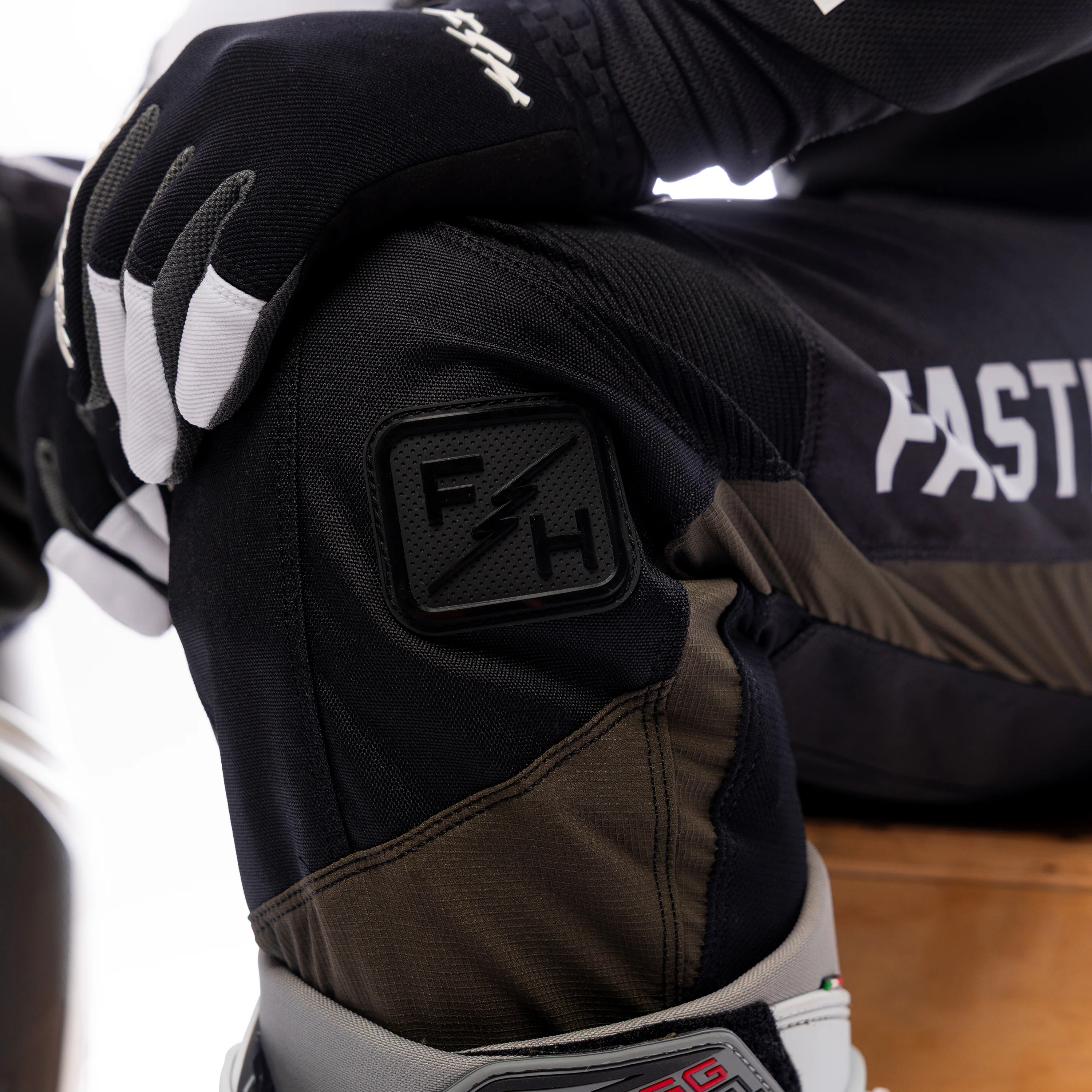 Fasthouse Grindhouse Hudson Pant - Image 8