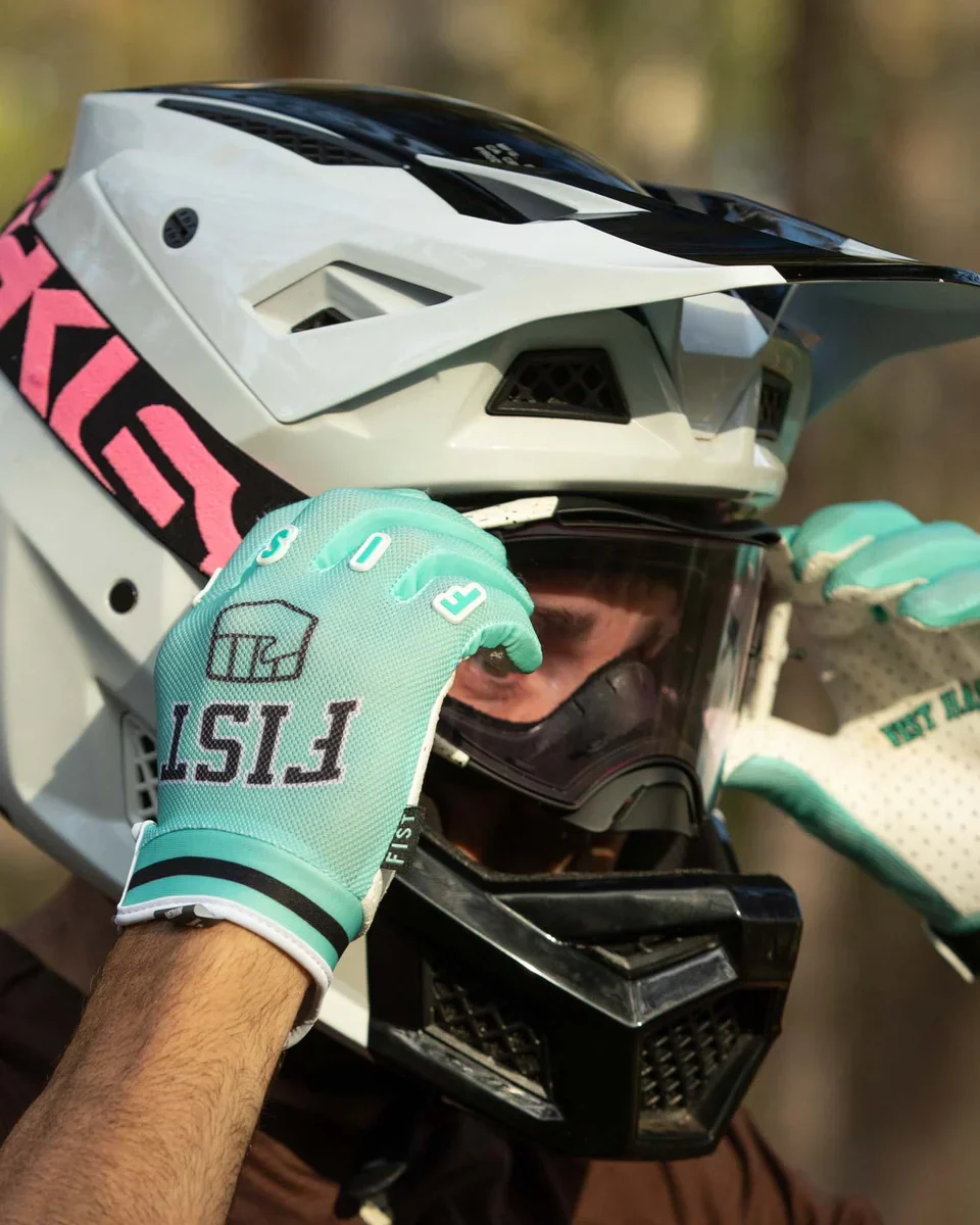 Fist Handwear Breezer Ruthless Teal Staple Hot Weather Gloves - Image 4