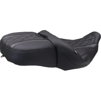 Mustang Deluxe Touring Seat - FLT/FLH '23-'25 - Image 3