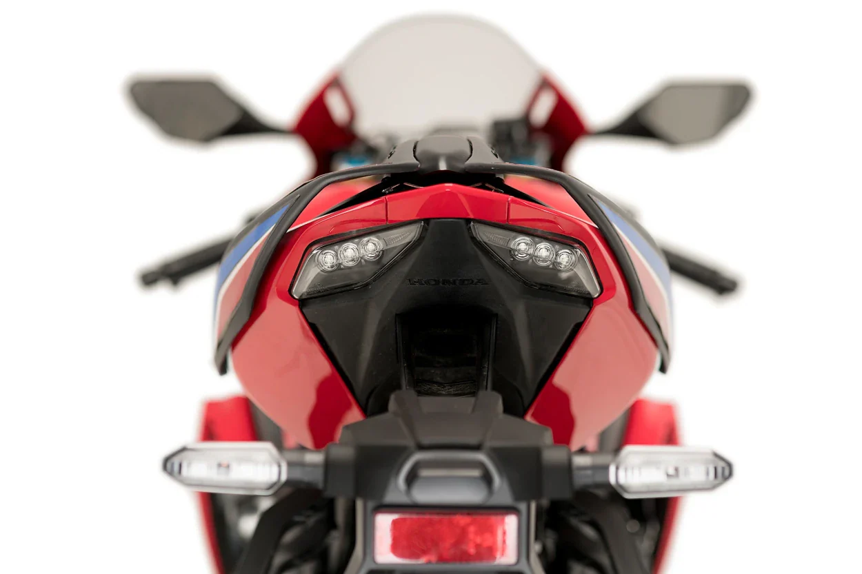Puig Rear Seat Cowl Honda CBR1000RR-R Fireblade SP 2021-2022 - Image 5