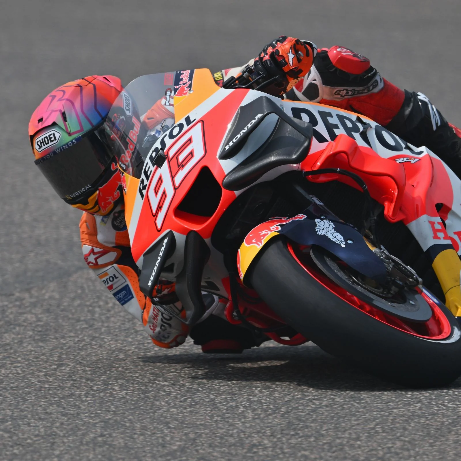 Shoei X-15 Marquez Holi Helmet - Image 15