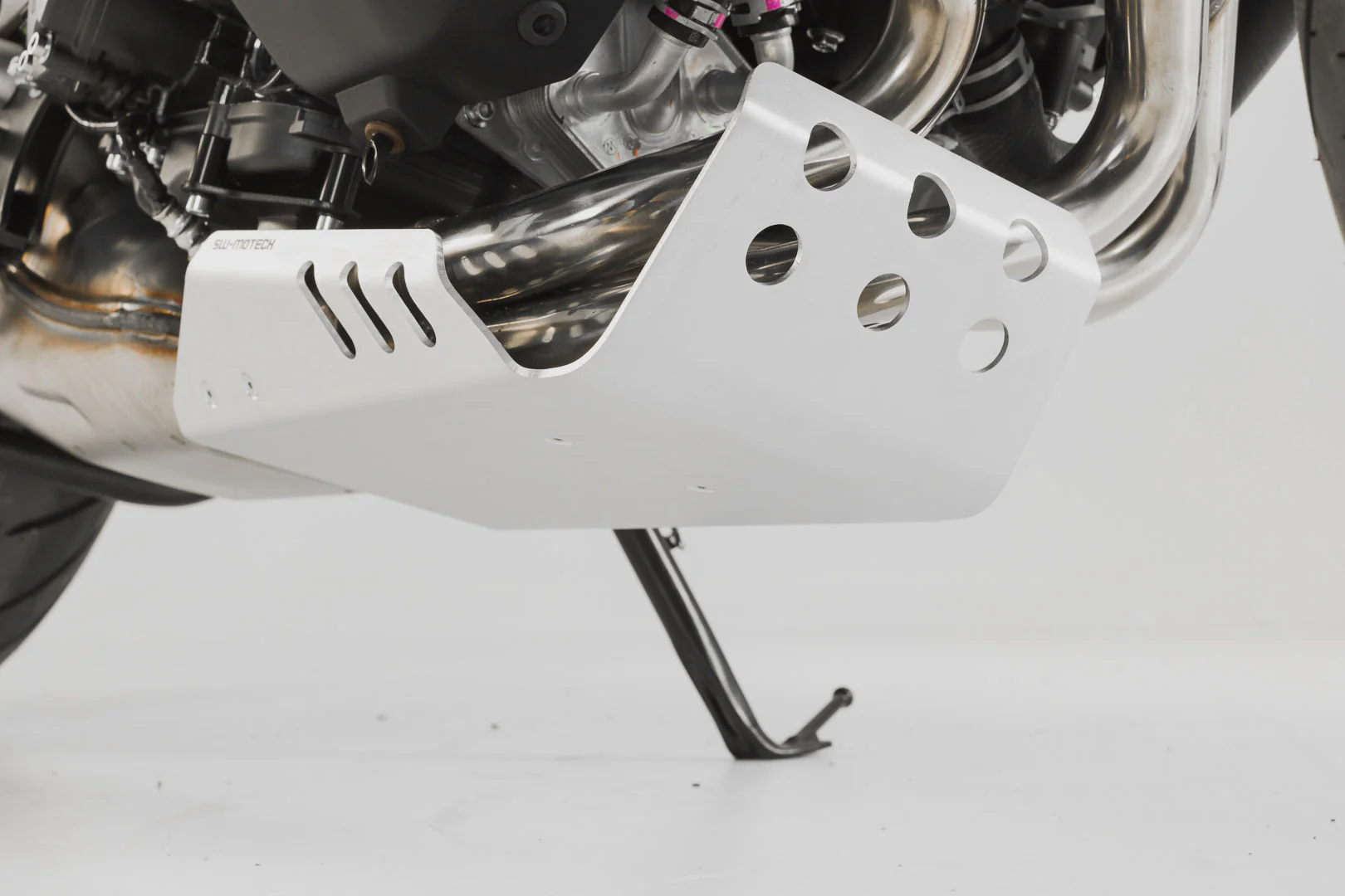 SW-Motech Adventure Set Protection - Yamaha - Tracer 900/MT-09/FJ-09 '14-'16 - Image 3