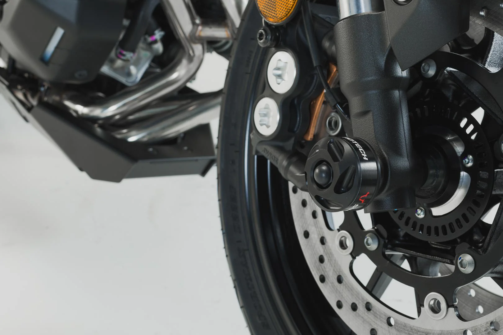 SW-Motech Adventure Set Protection - Yamaha - Tracer 900/MT-09/FJ-09 '16-'20 - Image 4