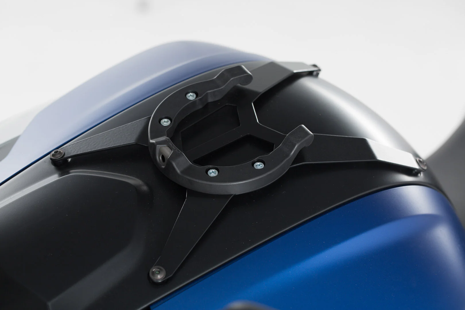 SW-Motech ION Tank Ring - BMW F800 '13-'19 - Image 2