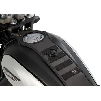 SW-Motech Legend Gear Tank Strap Set for Triumph (04-) with LA1 Accessory Bag - Image 3