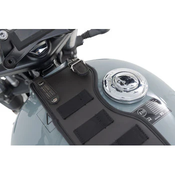 SW-Motech Legend Gear Tank Strap Set for Triumph (15-) with LA1 Accessory Bag - Image 3