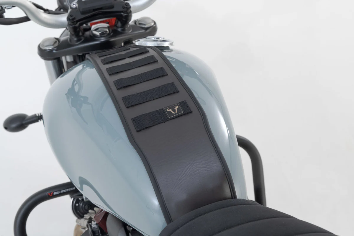 SW-Motech Legend Gear Tank Strap Set for Triumph (15-) with LA2 Accessory Bag