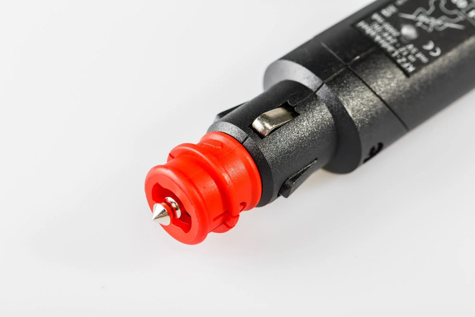 SW-Motech Mini USB charge lead. For 12V DIN and cigarette lighter socket. 2000 Ma - Image 2