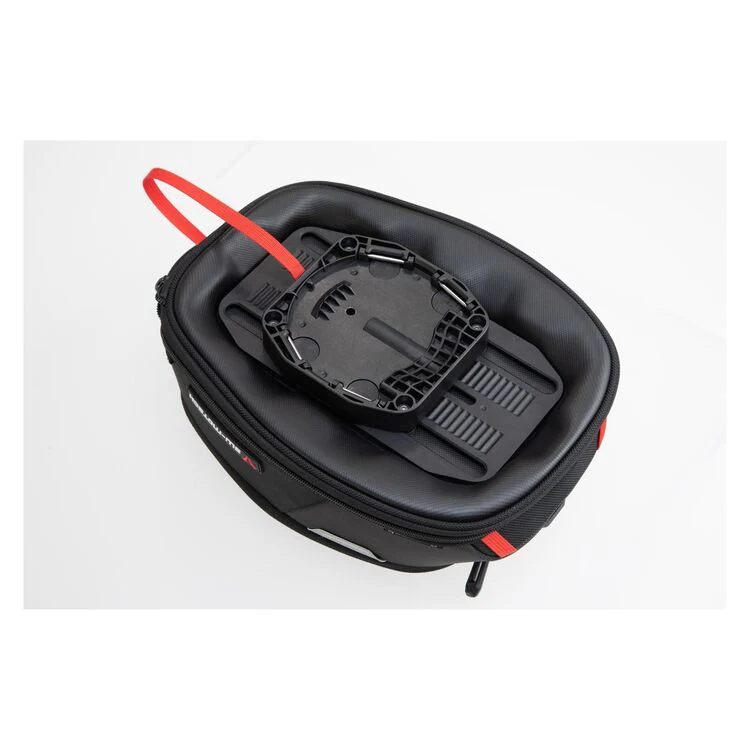 SW-Motech Pro Engage Tank Bag ~ Size 7-10L - Image 2