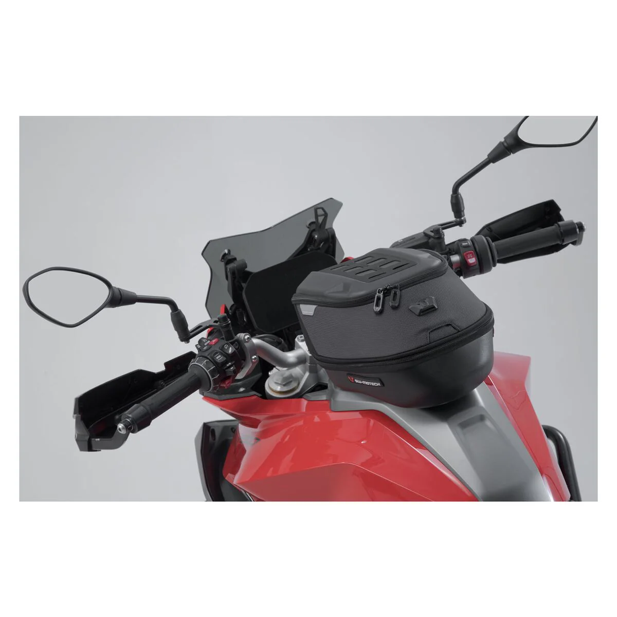SW-Motech Pro Engage Tank Bag ~ Size 7-10L - Image 3