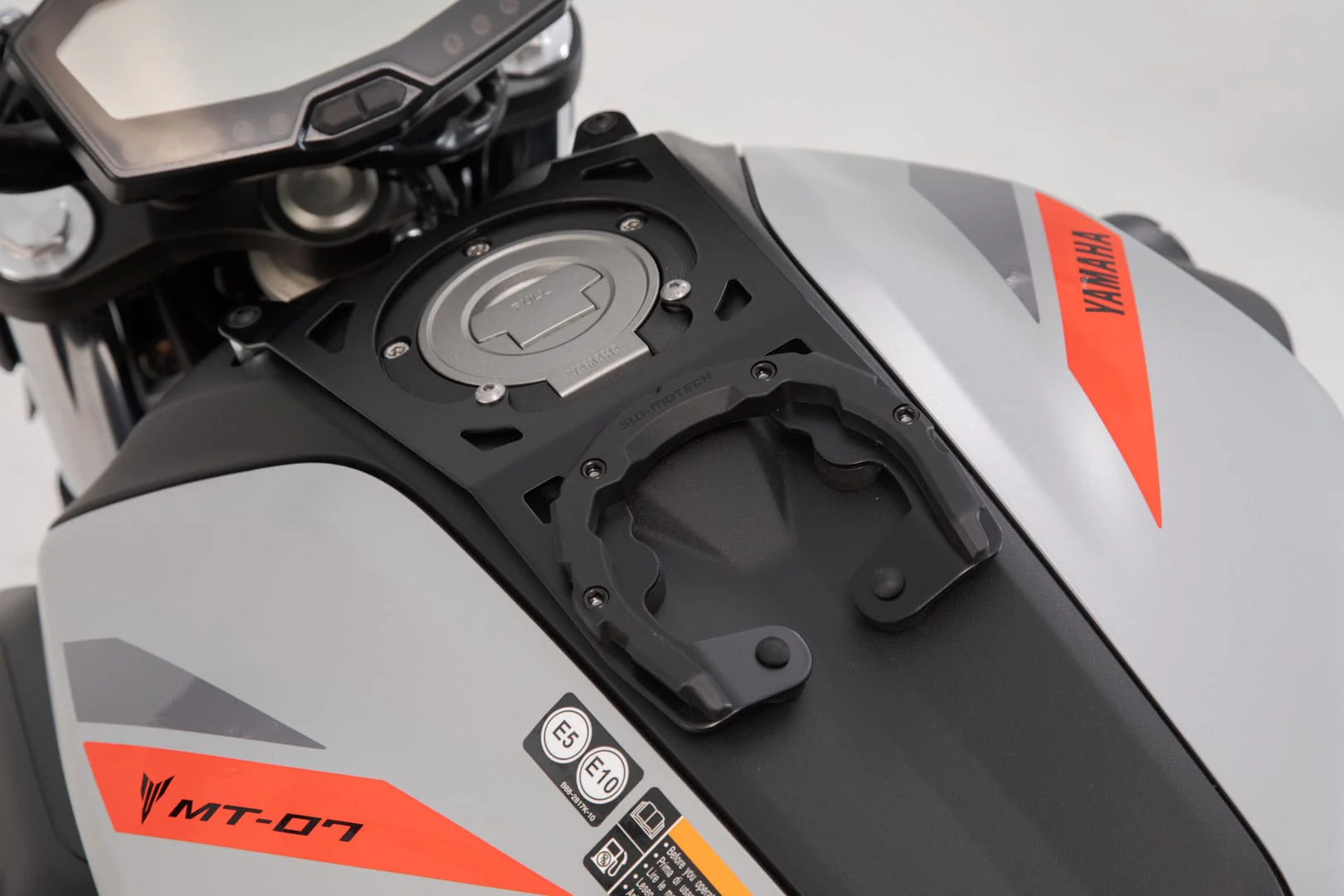 SW-Motech PRO Tank Ring - Yamaha MT '18-'20 - Image 2