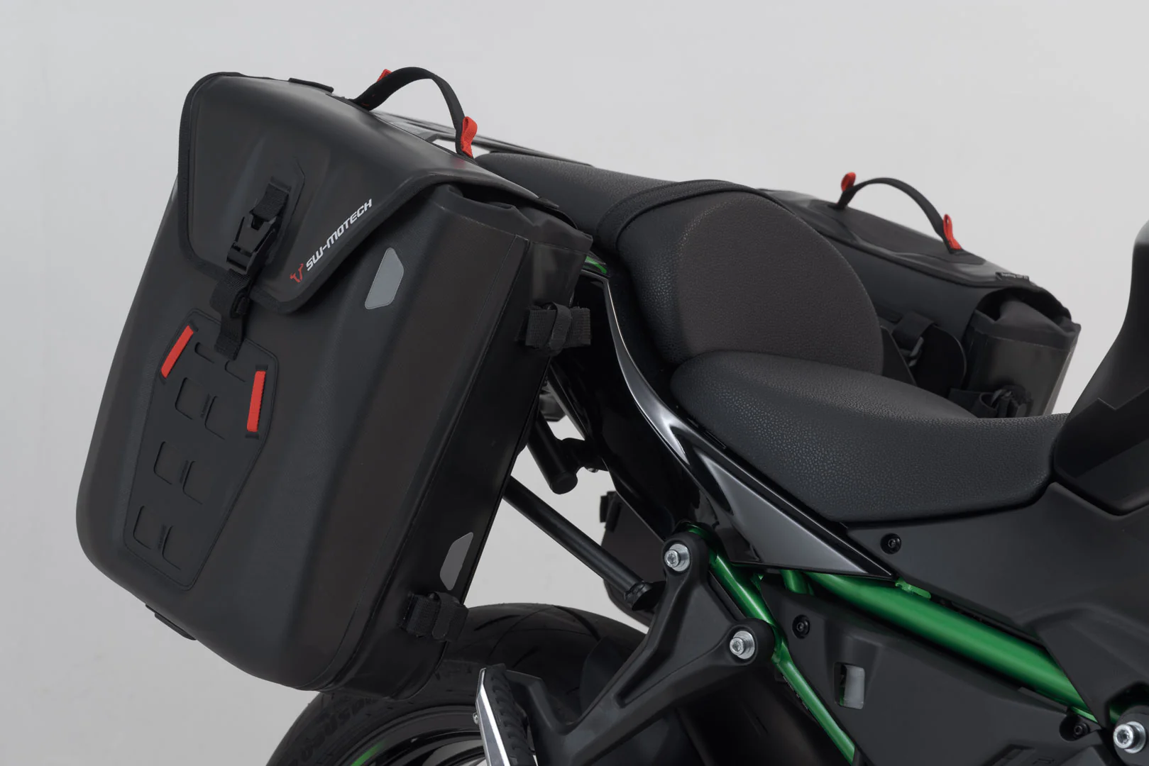 SW-Motech SysBag Side Bag System - Kawasaki EX650 Ninja/Z650 '16-'24 - Image 5