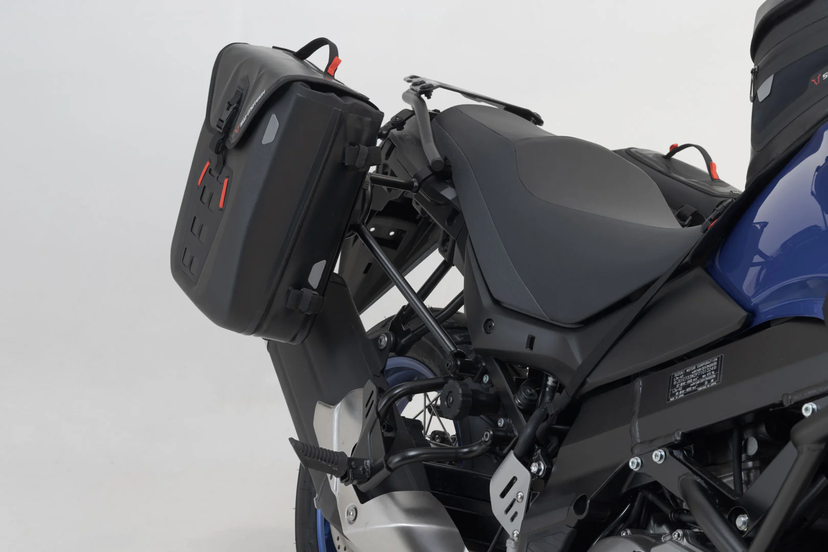 SW-Motech SysBag Side Bag System - Suzuki V-Strom 650 '16-'24 - Image 5