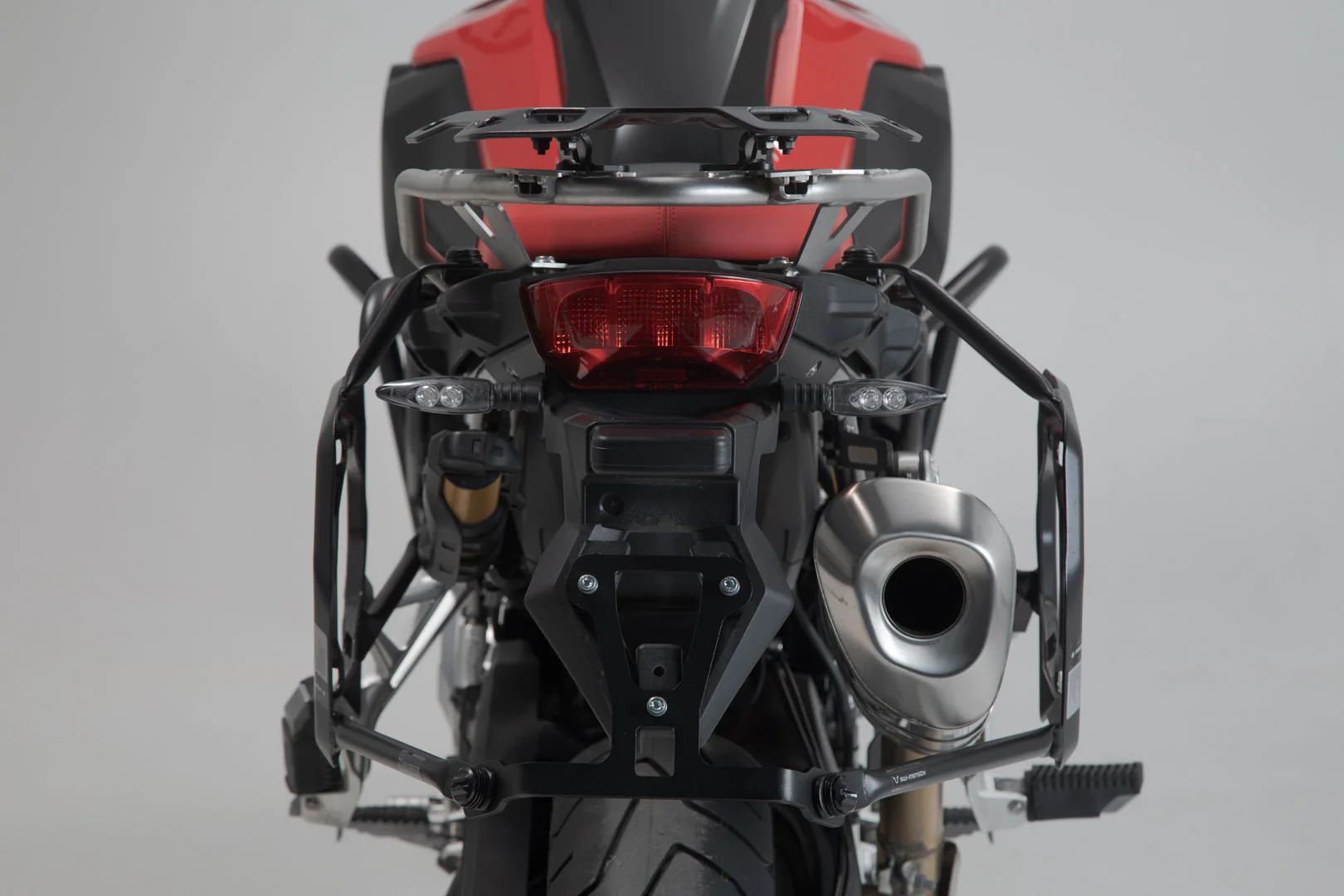 SW-Motech TRAX ADV Aluminum Case System - BMW F 750/800/850/900 GS '18-'24 - Image 8