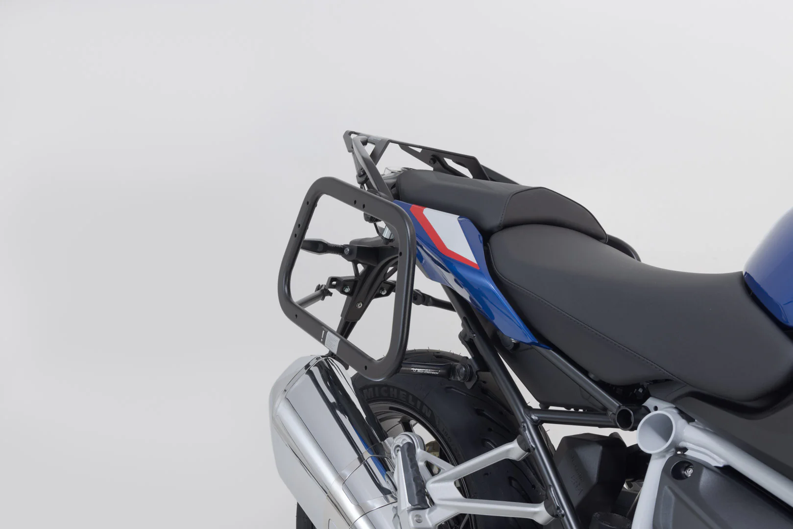 SW-Motech TRAX ADV Aluminum Case System - BMW R 1200/1250 R '14-'24 - Image 6