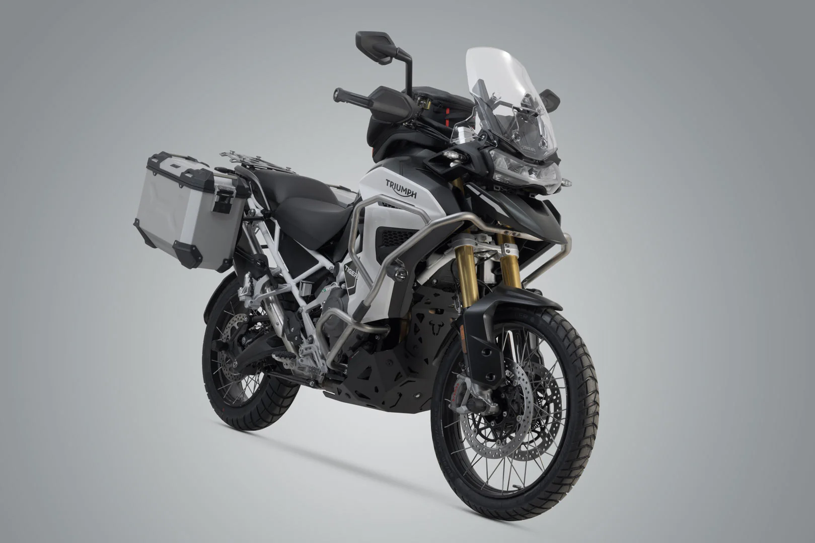 SW-Motech TRAX ADV Aluminum Case System - Triumph Tiger Explorer 1200 '22-'24 - Image 5